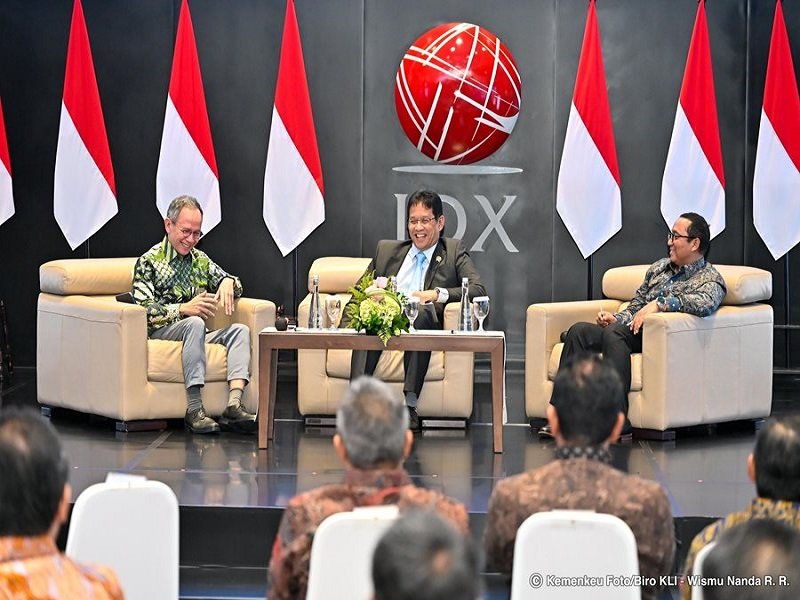 Menteri Keuangan (Menkeu), Purbaya Yudhi Sadewa dalam Acara Dialog Bersama Pelaku Pasar di Bursa Efek Indonesia (BEI)