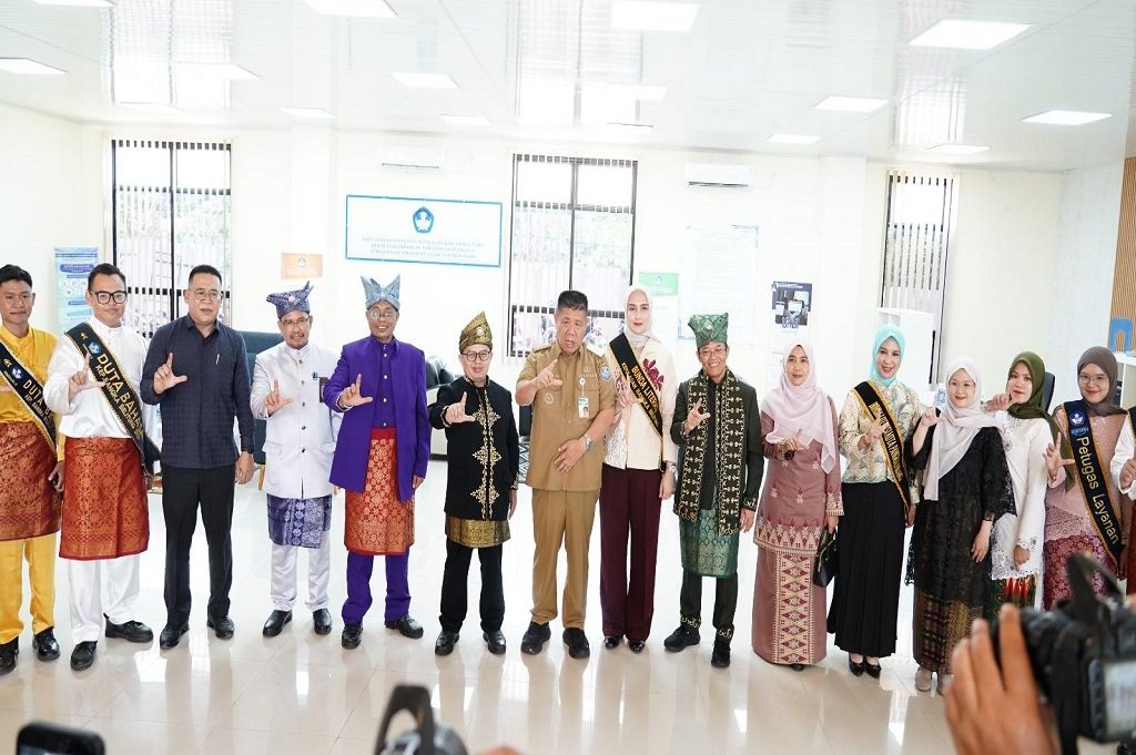 Bunda Literasi Pangkalpinang Sambut Gedung Baru Kantor Bahasa, Penguatan Literasi Makin Menggeliat. (Foto: doc. Humas Diskominfo Pkp)