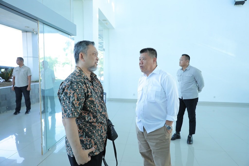 Bahas Akses Pendidikan! Gubernur Babel Hidayat Arsani Terima Kunker Komisi X DPR RI, Libatkan BPKP & PUPR. (Foto: doc. Humas Diskominfo Babel)