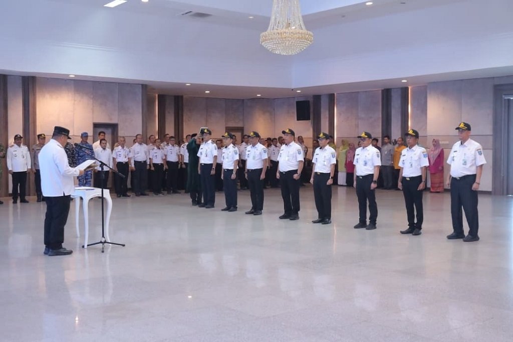 Delapan Pejabat Dilantik Gubernur Babel Hidayat Arsani, Fokus Percepatan Kinerja dan Integritas. (Foto: doc. Humas Diskominfo Babel)