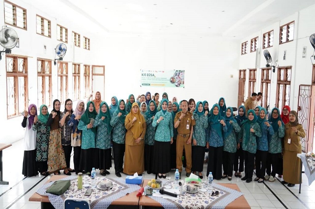 Tak Sekadar Memasak, TP PKK Dibekali Ilmu B2SA dan Olahan Pangan Lokal. (Foto: doc. Humas Diskominfo Pkp)