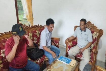 Bantu Warga Bangka Selatan Berobat, PT TIMAH Tbk Berikan Dukungan untuk Risma Warga Desa Rias. (Foto: doc. Humas PT Timah Tbk)