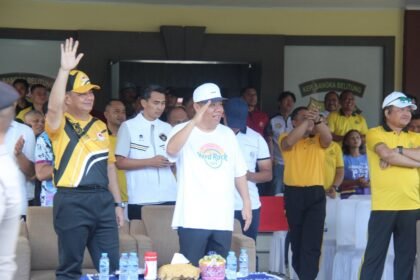 Gubernur Babel Hidayat Arsani Hadiri Pembukaan Porseni Bhayangkara, Perkuat Sinergitas dengan Masyarakat. (Foto: doc. Humas Diskominfo Babel)