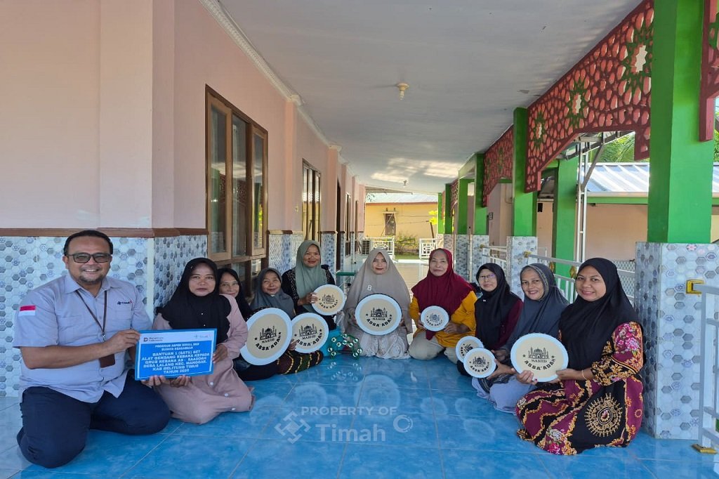 Dukung Pelestarian Seni Rebana, PT TIMAH Bantu Grup AS-Saaddah Desa Lalang Belitung Timur. (Foto: doc. Humas PT Timah Tbk)